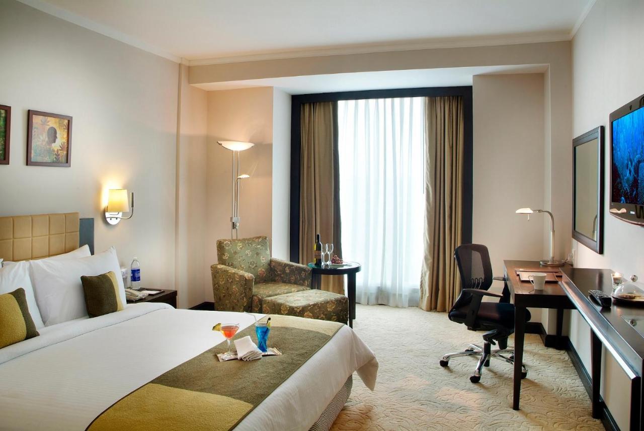 Goldfinch Hotel Delhi Ncr Faridabad Exterior photo