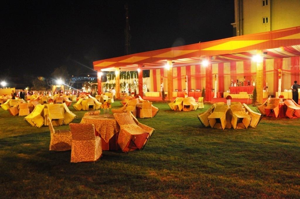 Goldfinch Hotel Delhi Ncr Faridabad Exterior photo