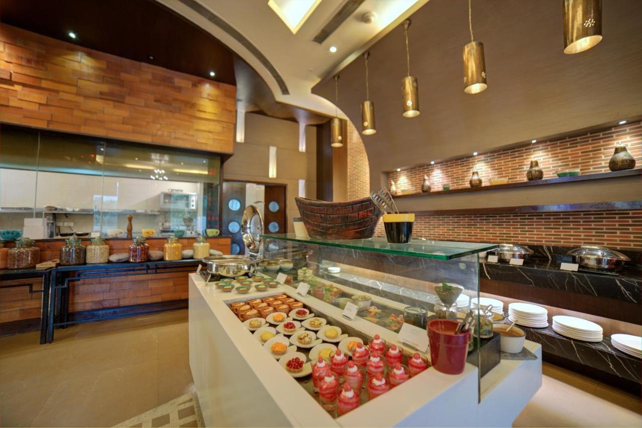 Goldfinch Hotel Delhi Ncr Faridabad Exterior photo