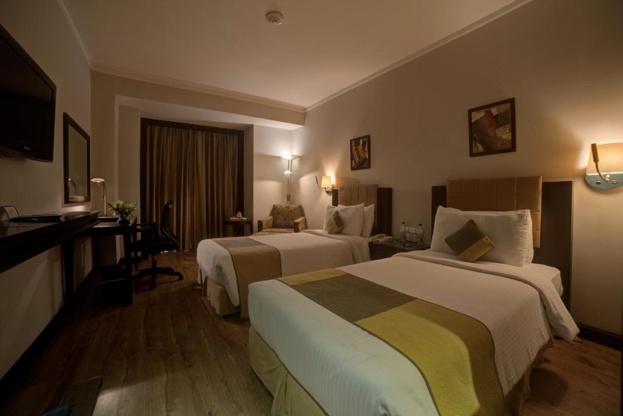 Goldfinch Hotel Delhi Ncr Faridabad Exterior photo